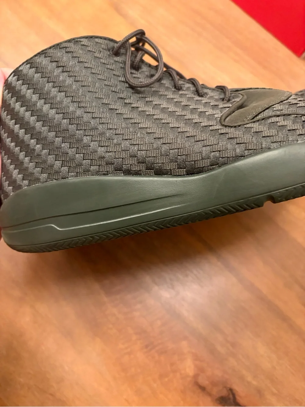 Nike Air Jordan ECLIPSE CHUKKA Cargo Olive Green Sequoia Carbon Fiber Shoes